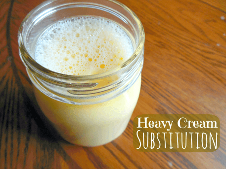 Heavy Scream Substitution // Budget Girl --- I constantly find recipes that call for heavy cream, yet I never have any around. Here's a substitute that can help if you're in a tight spot. 