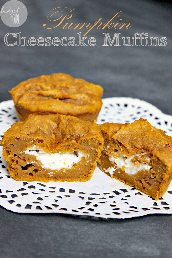 Pumpkin Cheesecake Muffins --- These muffins are delicious, but this post will serve a secondary purpose--explaining what baking soda and baking powder do in a recipe. || via diybudgetgirl.com #pumpkin #cheesecake #muffins #desserts #baking #13daysofpumpkin 