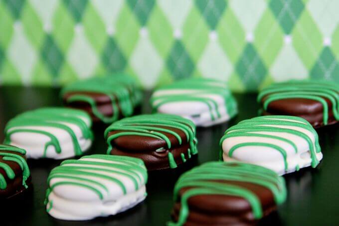 Lucky Chocolate Covered Oreos from See Vanessa Craft
