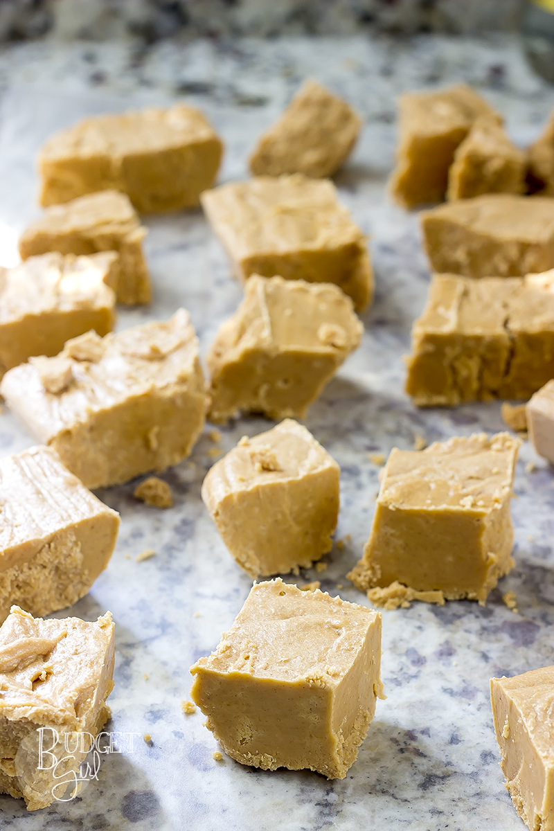Pumpkin pie fudge tastes just like pumpkin pie. It makes a great treat to gift over the holidays. It's great to make ahead, freeze, and use later.
