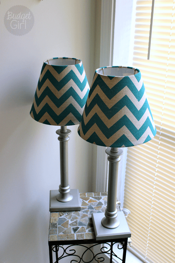 Thrift Store Lamp  Makeover // Budget Girl --- I finally finished my thrift store lamp makeover and I'm so excited! I've been looking for lamps in this style for quite some time now. 
