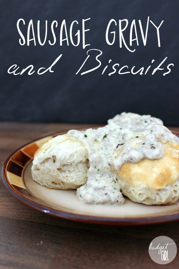 Sausage gravy and biscuits are one of Zach's favorite breakfast foods (and one of my favorite hangover foods). It's also surprisingly easy to make! || via diybudgetgirl.com #breakfast #gravy #sausage #biscuits #easy #quick #pork #turkey 