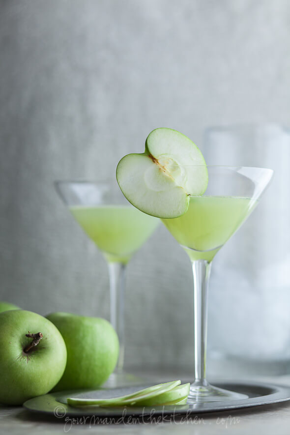 Green Apple Ginger Martini from Gourmade in the Kitchen