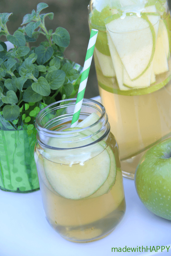 Green Apple Sangria from Made With Happy